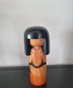 Mooie Sosaku Kokeshi van Kisaku 17 cm, Verzenden