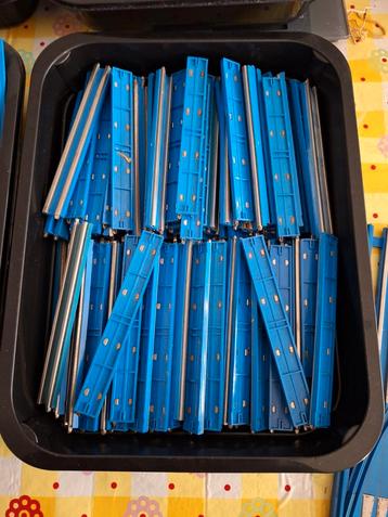 Grote partij blauwe 12 volt lego trein rails, Enlèvement ou Envoi, Utilisé, Lego