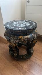 Chinees bijzettafeltje, Huis en Inrichting, Ophalen, Zo goed als nieuw
