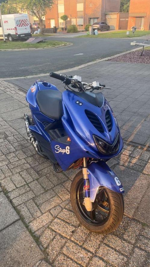 Yamaha aerox b classe, Fietsen en Brommers, Scooters | Yamaha, Aerox, Ophalen