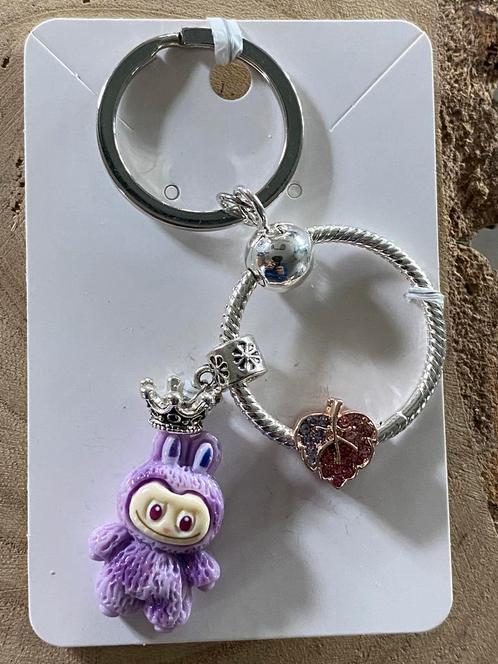 Labubu sleutelhanger, NIEUW, Verzamelen, Sleutelhangers, Nieuw, Knuffel of Figuurtje, Ophalen of Verzenden