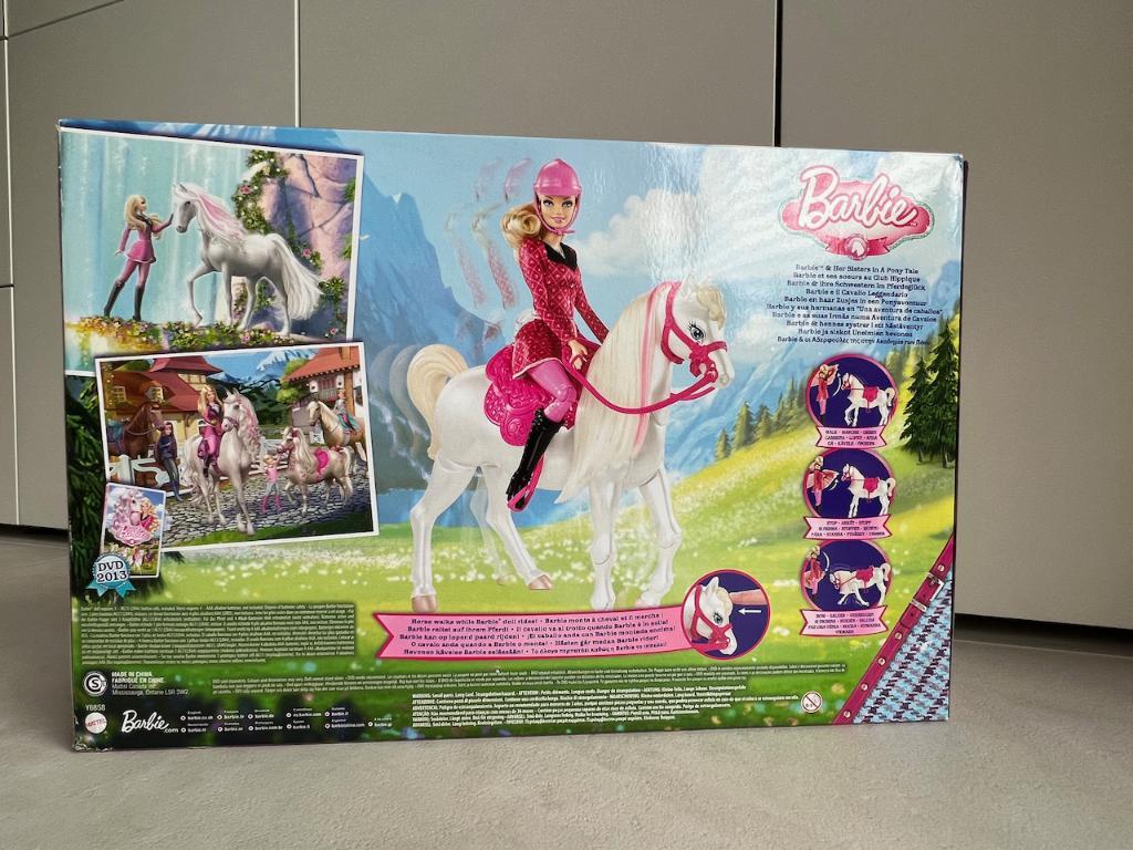 ② Barbie et son cheval — Jouets