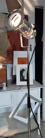 Metalen lamp voor werkplaats of decoratie, Huis en Inrichting, Metaal, Zo goed als nieuw, Ophalen, 75 cm of meer