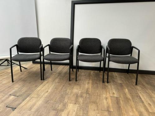Ahrend vergaderstoel 320 zwart-antraciet, Huis en Inrichting, Bureaustoelen, Gebruikt, Balstoel, Zwart, Ophalen