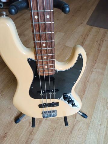 Fender Jazz Bass USA, Enlèvement, Utilisé