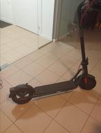 Electrische step Navee v40i, Ophalen, Zo goed als nieuw