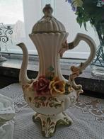 Capodimonte of Bassano keramische vaas/kan., Antiek en Kunst, Ophalen