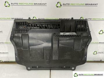 Bodemplaat Audi Volkswagen Seat Skoda 5K0825901B beschikbaar voor biedingen