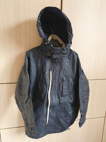 blauwe regenjas met kap - Buissonniere - maat 140, Kinderen en Baby's, Ophalen, Gebruikt, Jongen of Meisje, Jas
