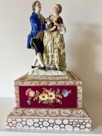 capodimonte romantisch koppel, Antiek en Kunst, Ophalen