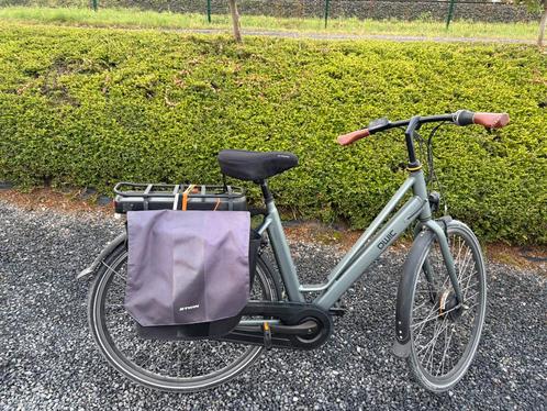 E bike, Fietsen en Brommers, Elektrische fietsen, Zo goed als nieuw, Qwic, 51 tot 55 cm, 50 km per accu of meer, Ophalen