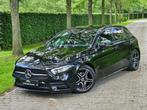 Mercedes A180 i * pack AMG complet * automatique * nombreuse, Alcantara, 5 places, Carnet d'entretien, Noir