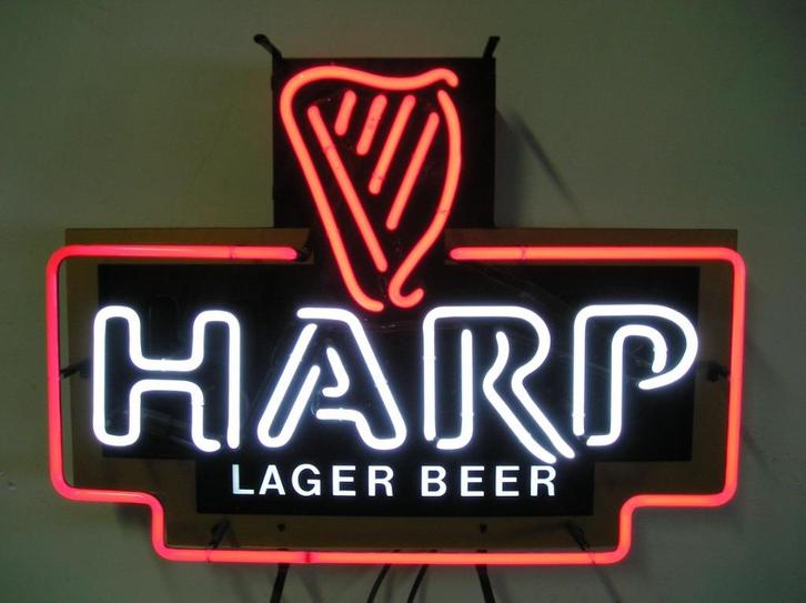 Harp lager beer - neon sign, Verzamelen, Merken en Reclamevoorwerpen, Gebruikt, Lichtbak of (neon) lamp, Ophalen