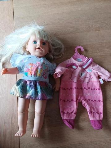 Grote zus baby born met pyjama baby born beschikbaar voor biedingen