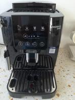 Machine à café DELONGHI, Electroménager, Machine à espresso, Café en grains, 2 à 4 tasses, Comme neuf