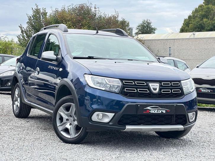 Dacia Sandero Sandero Stepway • GPS • AIRCO •, Auto's, Dacia, Bedrijf, Te koop, Sandero Stepway, ABS, Airbags, Airconditioning