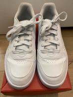 PUMA T41, Sport en Fitness, Tennis, Ophalen of Verzenden, Zo goed als nieuw