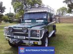 Land Rover Defender 300Tdi 110 | 1994 | Route 66 Auctions, Auto's, Land Rover, Zwart, Bedrijf, Handgeschakeld