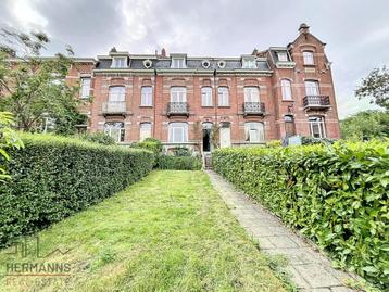 Maison à louer à Woluwe-Saint-Pierre, 5 chambres