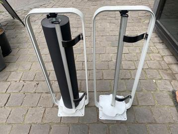 Papierrolhouder Verticaal Fabriano Met Glad Mes, 75cm breed beschikbaar voor biedingen