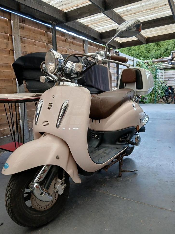 bts grand retro A-klasse, Fietsen en Brommers, Scooters | Overige merken, Gebruikt, Ophalen