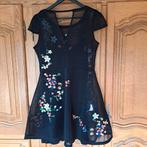 Kleed maat 42, Kleding | Dames, Jurken, Ophalen, Zo goed als nieuw, Maat 42/44 (L)