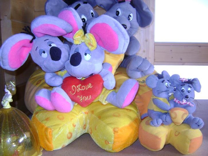 knuffels van muisjes : op stukje kaas, Kinderen en Baby's, Speelgoed | Knuffels en Pluche, Zo goed als nieuw, Overige typen, Ophalen of Verzenden