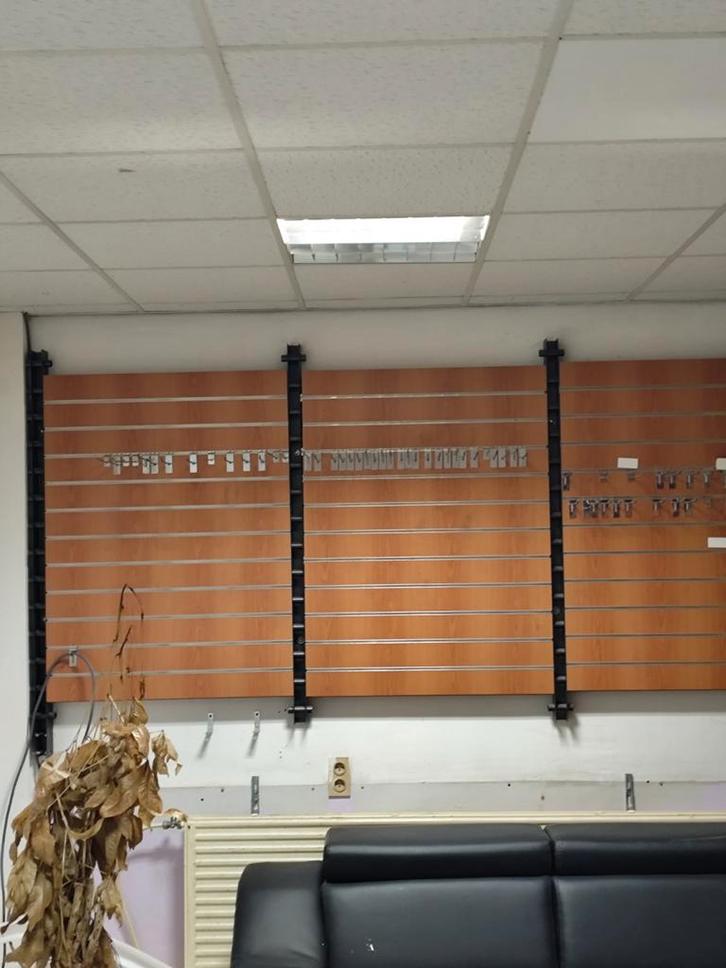 Wegens stop zetting, Doe-het-zelf en Bouw, Hang- en Sluitwerk, Ophalen