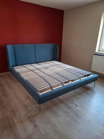 Lit Ikea avec sommier à lattes, Tissu, Enlèvement, Utilisé, 180 cm