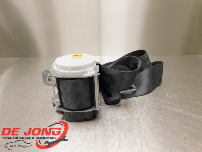 Ceinture de sécurité arrière gauche d'un Volkswagen Passa, Autos : Pièces & Accessoires, Habitacle & Garnissage, Volkswagen, Utilisé