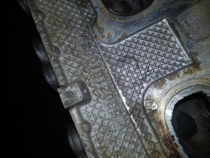 Cilinderkop Dodge Ram 3500 5.7 V8 4x4 2003, Auto-onderdelen, Motor en Toebehoren, Ophalen of Verzenden