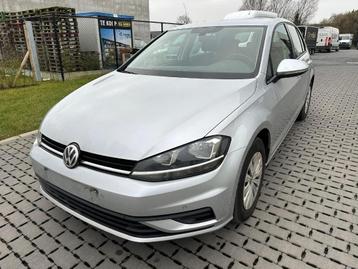Volkswagen Golf VII | DAB | NAVI | CRUISE | EURO 6 beschikbaar voor biedingen