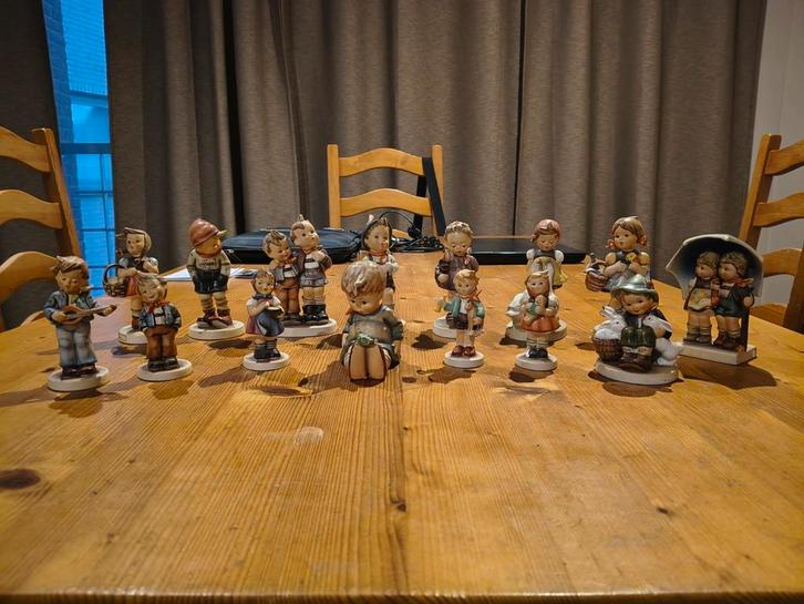Lot Hummel (15 stuks), Verzamelen, Beelden en Beeldjes, Zo goed als nieuw, Hummel, Ophalen