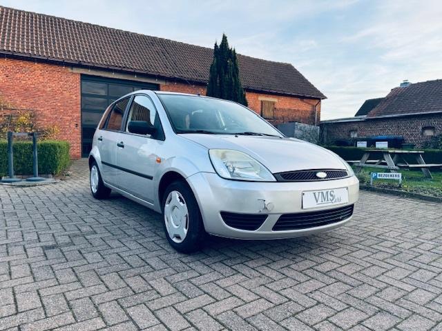 Ford Fiesta 1.4 Essence * Garantie * Climatiseur *, Autos, Ford, Entreprise, Achat, Fiësta, ABS, Airbags, Air conditionné, Ordinateur de bord
