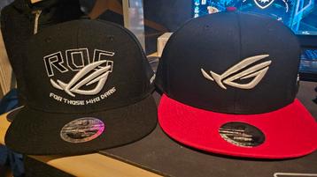 Neuf : lot de deux casquettes Asus rog one size fits most disponible aux enchères