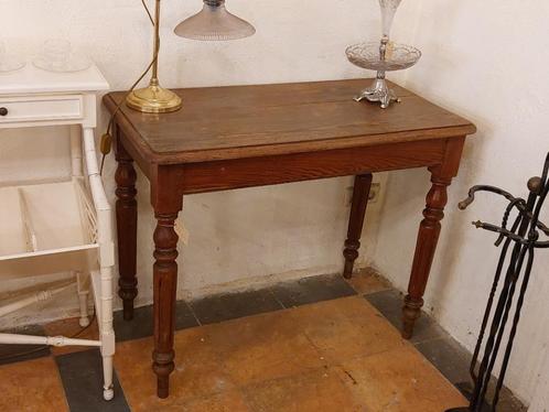 smal antiek tafeltje  bijzettafeltje, Antiek en Kunst, Curiosa en Brocante, Ophalen