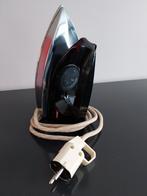 Gewoon strijkijzer merk PHILIPS(zonder stoom), Elektronische apparatuur, Strijkijzers en Strijkplanken, Ophalen, Zo goed als nieuw