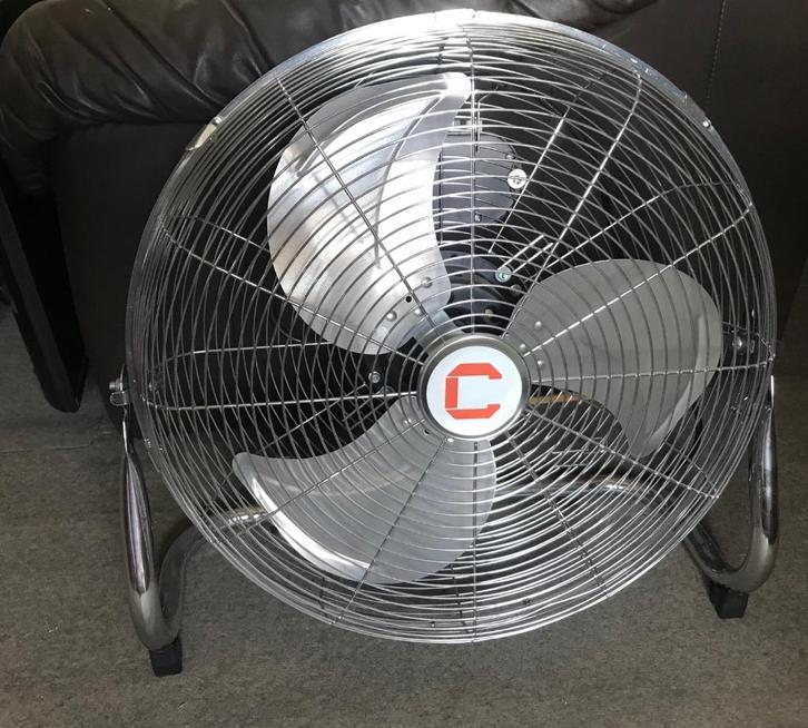 Krachtige RVS vloerventilator 55cm in nieuwstaat, Elektronische apparatuur, Ventilatoren, Zo goed als nieuw, Vloerventilator, Ophalen