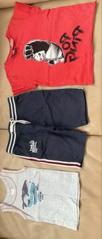Ensemble t-shirt + short + débardeur….4 ans/104 cm, Ophalen, Zo goed als nieuw