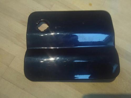 Te koop, TOYOTA Ae86 brandstofafscheider in zeer goede staat, Auto-onderdelen, Carrosserie, Deur, Toyota, Achter, Rechts, Nieuw