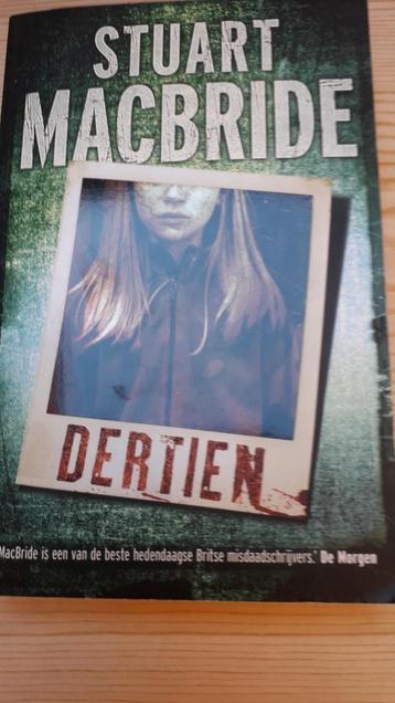 DERTIEN  roman van Stuart Macbride thriller, Enlèvement ou Envoi, Comme neuf