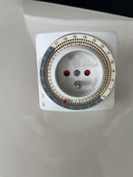 Chacon Tijdschakelklok met Dagprogramma, Doe-het-zelf en Bouw, Ophalen of Verzenden, Zo goed als nieuw, Stopcontact