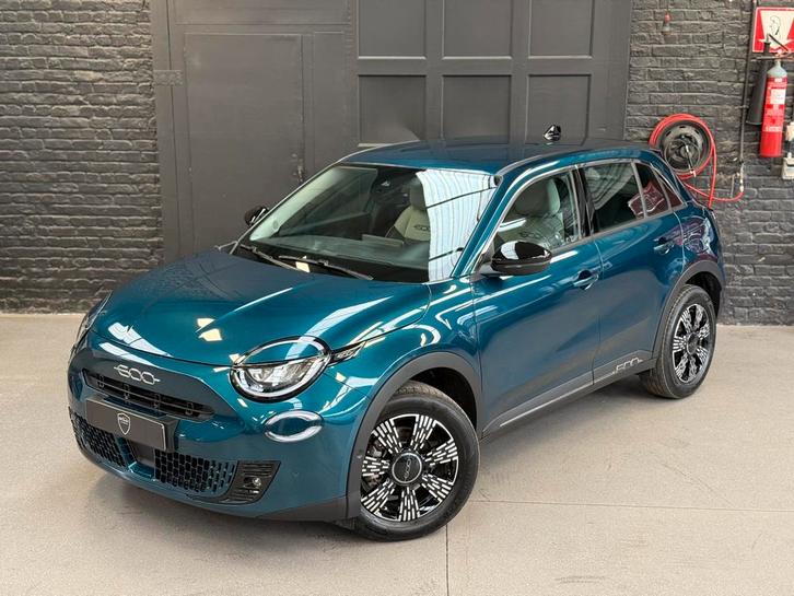 Fiat 600 hybrid #nieuw #pack tech..comfort..style, Auto's, Fiat, Bedrijf, Te koop, 600E, Achteruitrijcamera, Adaptive Cruise Control