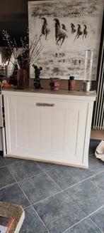 Joli bar en bois blanc, Huis en Inrichting, Kasten | Dressoirs, Ophalen, Zo goed als nieuw