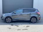 Ford Kuga benzine automaat ST-line 179pk, Automaat, 1498 cc, 4 cilinders, Alcantara
