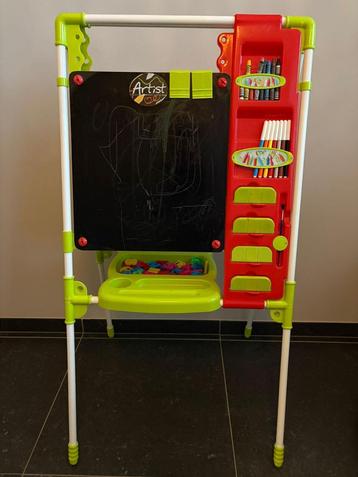 Schoolbord beschikbaar voor biedingen