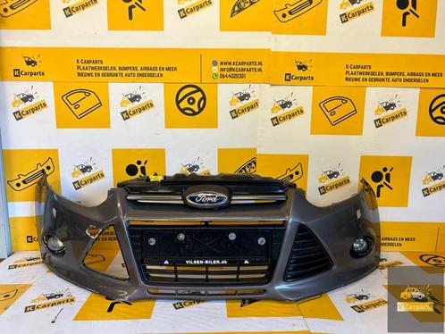 Bumper Ford Focus MK3 Facelift KLS BM5117757A 2009-2014, Auto-onderdelen, Carrosserie, Bumper, Ford, Voor, Gebruikt