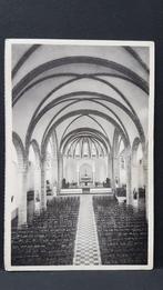Poelcapelle Poelkapelle Binnenzicht der kerk, Gelopen, West-Vlaanderen, 1920 tot 1940, Verzenden