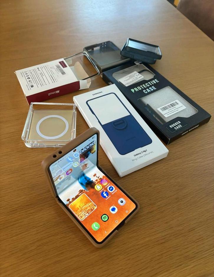 Samsung z flip 7 (bespreekbaar), Telecommunicatie, Mobiele telefoons | Samsung, Zo goed als nieuw, Ophalen