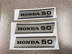 Lot de 3 autocollants HONDA cache latéral droit HONDA CD50, Motoren, Onderdelen | Honda, Nieuw